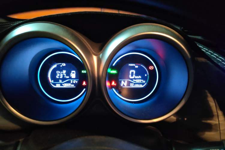 Used ORA Black Cat 2021 301 km Basic Version Instrument Cluster