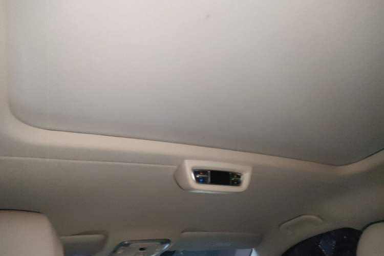 Used Mercedes-Benz V-Class 2021 V 260 Prestige Edition