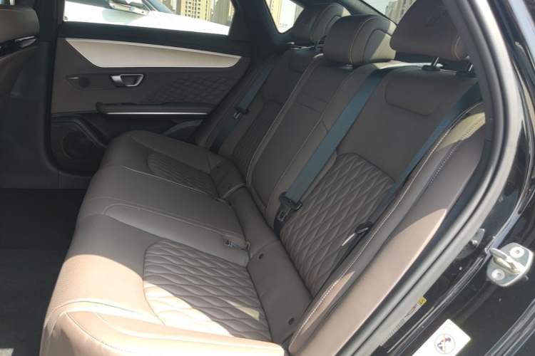 Used BYD Han 2023 DM-i Champion Edition 121KM Prestige Model