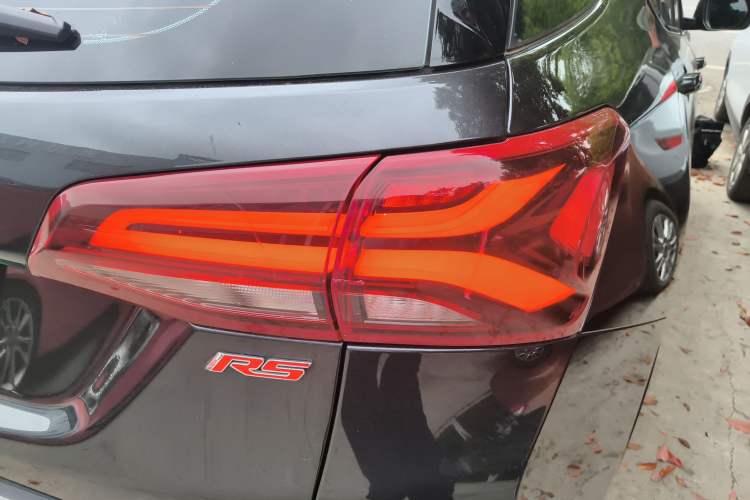 Used Chevrolet Equinox 2021 550T RS Smart Boundary-Pushing Edition Exterior 3