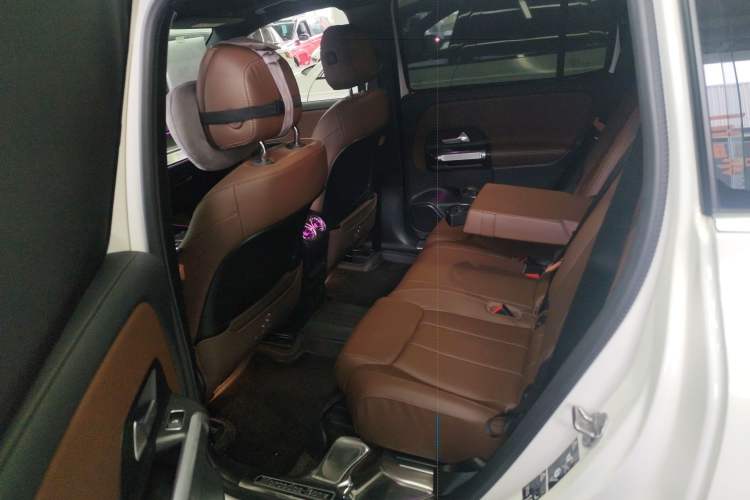 Used Mercedes-Benz GLB 2023 GLB 220 Fashion Model