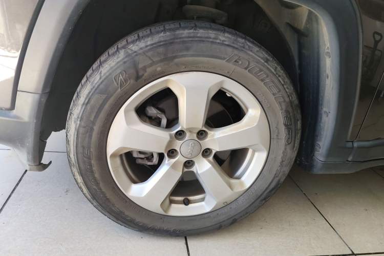 Used Jeep Compass 2020 220T Automatic Leading Edition