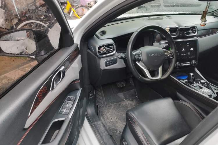 Used Lynk & Co 03 2019 1.5TD DCT JingPro Edition China VI Standard Driver Seat