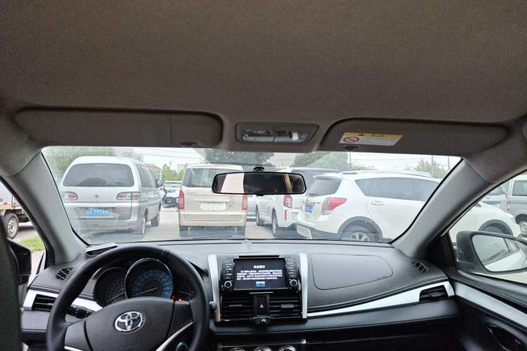 Used Toyota YARiS L Zhi Xuan 2014 1.5G Automatic Xuan Dong Edition Headliner