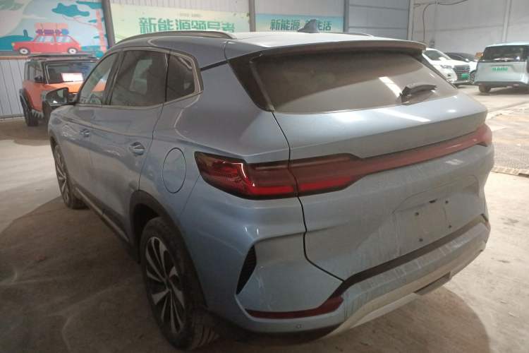 Used BYD Song PLUS New Energy 2024 Honor Edition EV 520km Luxury Model
