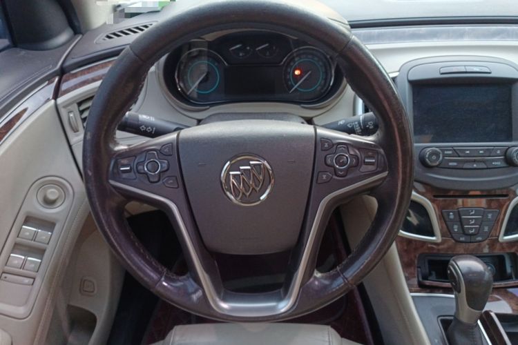 Used Buick LaCrosse 2013 2.4L SIDI Leading Comfort Version
