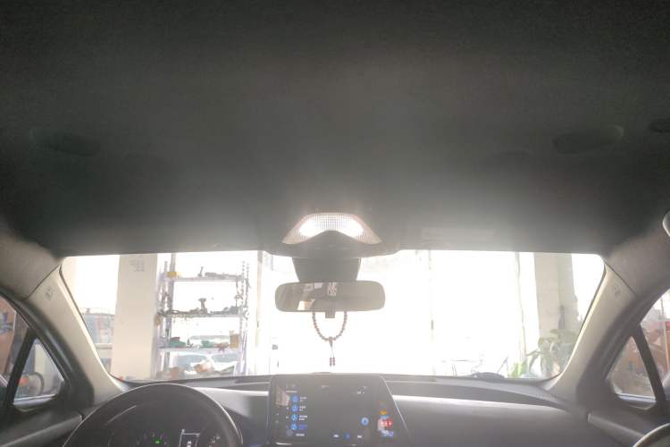 Used Toyota IZOA 2018 2.0L Yichi Edition China V Standard Headliner