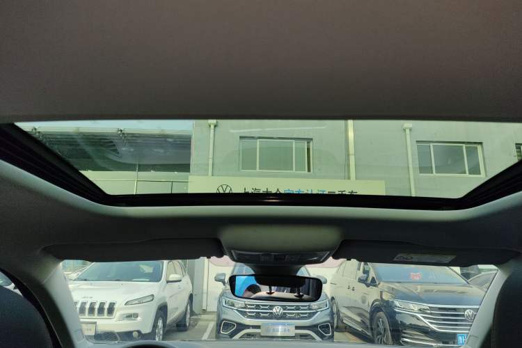 Used Volkswagen Lavida 2024 300TSI DSG Starry Sky Leading Edition
