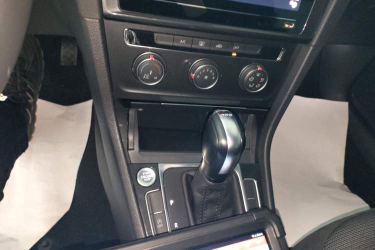 Used Volkswagen Golf 2020 Zhiai Edition 280TSI DSG Comfort Model