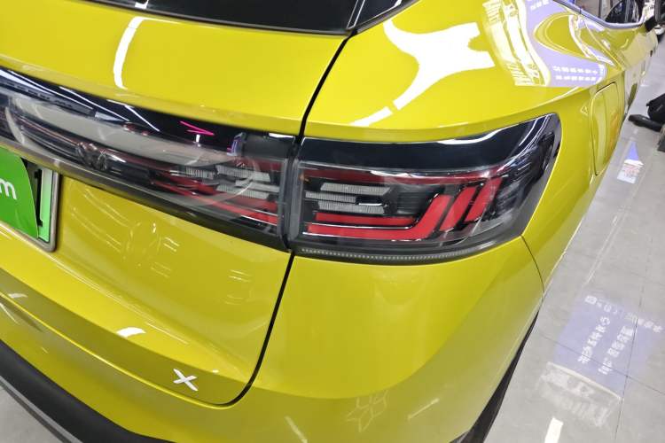 Used Volkswagen ID.4 X 2021 Pro Smart Long-Range Edition
