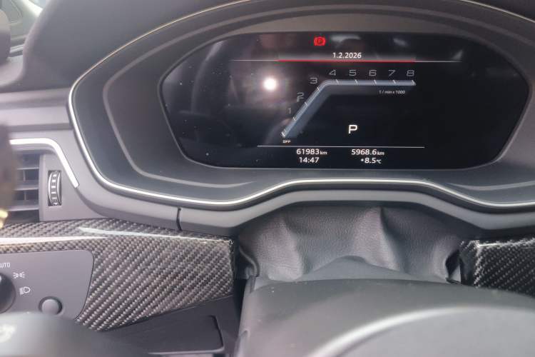 Used Audi A5 2023 Sportback 40 TFSI quattro Luxury Dynamic Edition Odometer Close Up