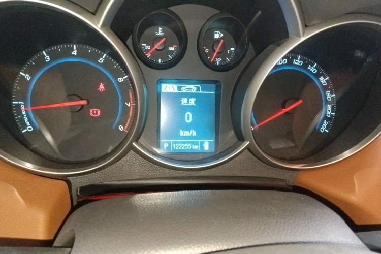 Used Chevrolet Cruze 2015 1.5L Classic SE AT
