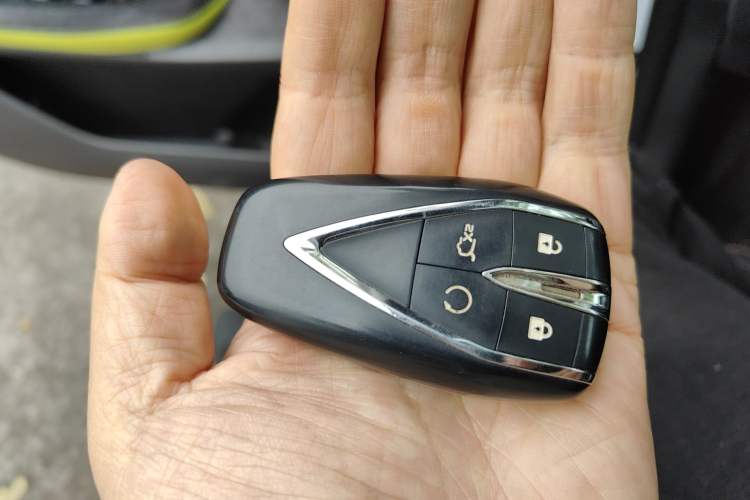 Used CHANGAN UNI-V 2022 2.0T Leading-Speed Edition
