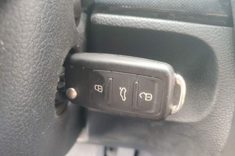 Used Volkswagen Golf 2012 1.6L Automatic Comfort Model
