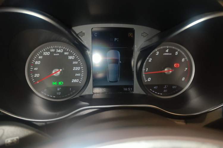 Used Mercedes-Benz GLC 2019 GLC 260 L 4MATIC Luxury Model
