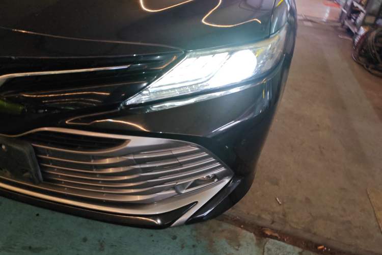 Used Toyota Camry 2018 Dual-Engine 2.5 HG Luxury Edition
