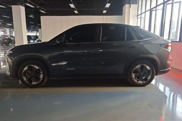 Used Livan Livan 7 2023 605 km ZHU FENG