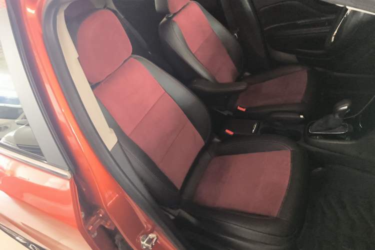 Used Buick Encore 2016 18T Automatic Two-Wheel Drive Urban Elite Model