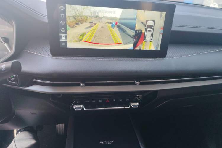 Used Wuling Jiachen 2022 1.5T CVT Deluxe Flagship Edition