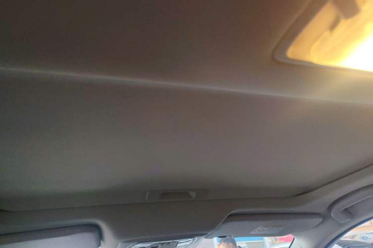 Used Venucia D60 2023 PLUS 1.6L XL CVT Yue Ling Edition
