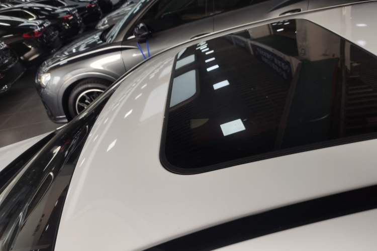 Used Mercedes-Benz C-Class 2019 C 260 Sport Edition Roof