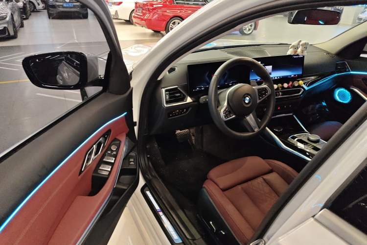 Used BMW 3 Series 2024 325Li M Sport Package Driver Seat