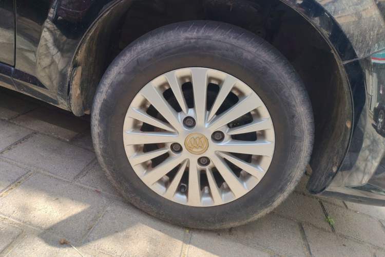 Used Buick Excelle 2015 1.5L Manual Classic Trim
