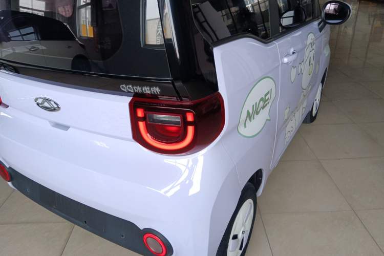 Used Chery QQ Ice Cream 2022 120km Conical Shape Lithium Iron Phosphate
