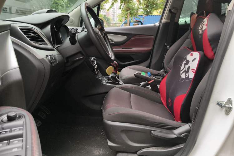 Used Buick Encore 2014 1.4T Manual Two-Wheel Drive Urban Advanced Model
