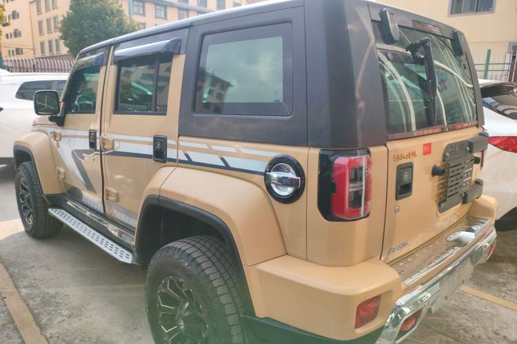 Used BAIC Off-Road BJ40 2019 2.3T Automatic Four-Wheel Drive Ring the Tower Champion Edition China VI
