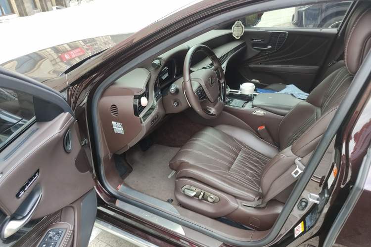 Used Lexus LS 2018 500h Luxury Edition China V Standard