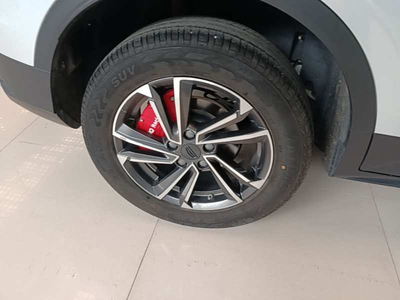 Used Geely Auto Coolray 2023 1.5T DCT Platinum Edition — 25