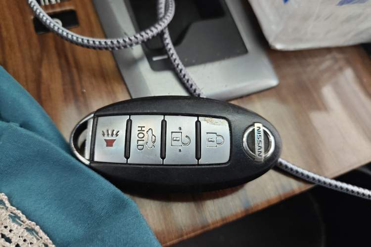 Used Nissan Teana 2012 2.5L XL Smart Enjoyment Version Vehicle Key