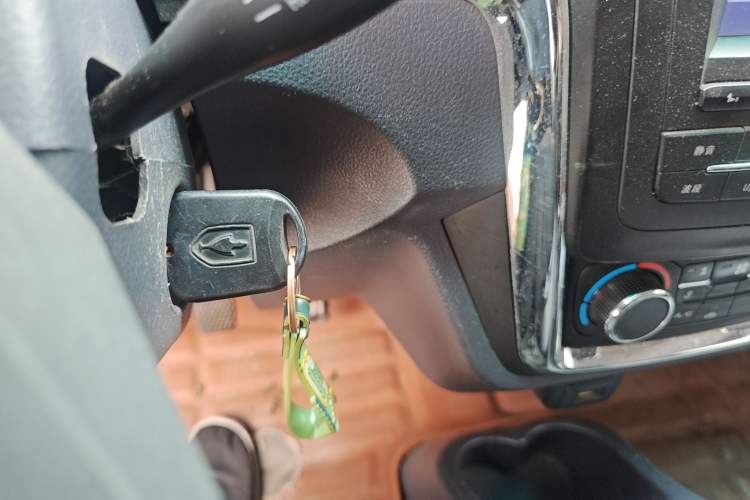 Used Jinbei Hiace X30 2018 1.3L Cargo Van Comfort Model DLCG12
