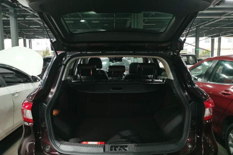 Used GAC Trumpchi GS4 2017 235T Automatic Two-Wheel Drive Luxury Smart Connectivity Version
