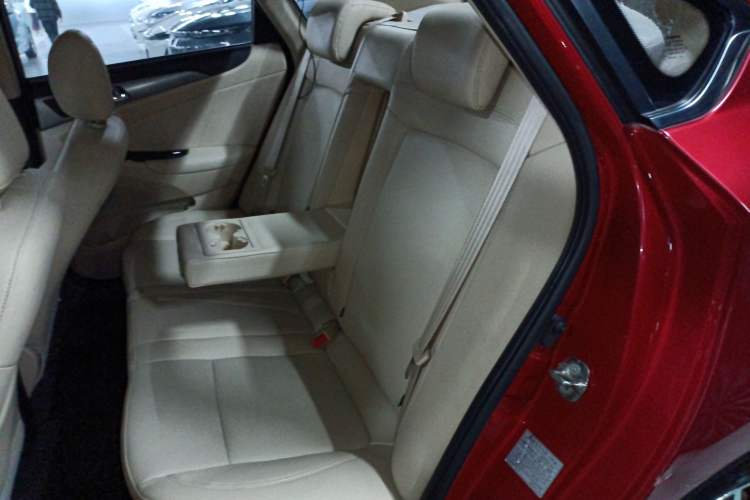 Used CHANGAN Eado 2016 1.6L Automatic Trend Model
