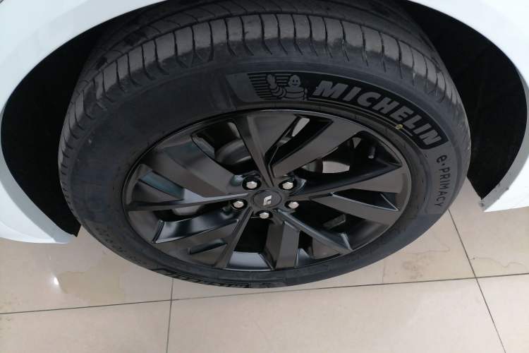 Used Li Auto L7 2023 Max model Left Front Wheel Hub