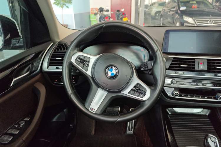 Used BMW X3 2020 xDrive25i M Sport Package Steering Wheel