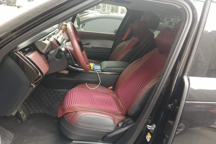 Used Land Rover Range Sport 2024 400PS Dynamic SE Left Front Seat