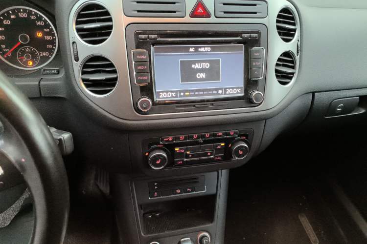 Used Volkswagen Tiguan 2012 2.0 TSI Automatic All-Wheel Drive Flagship Edition