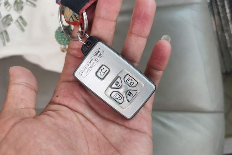 Used Toyota Previa 2006 2.4L 7-Seater Standard Edition