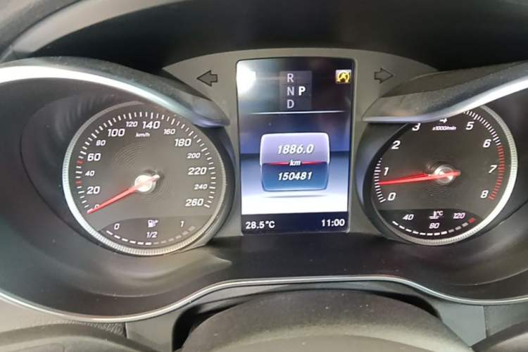 Used Mercedes-Benz GLC 2017 GLC 260 4MATIC Luxury Model
