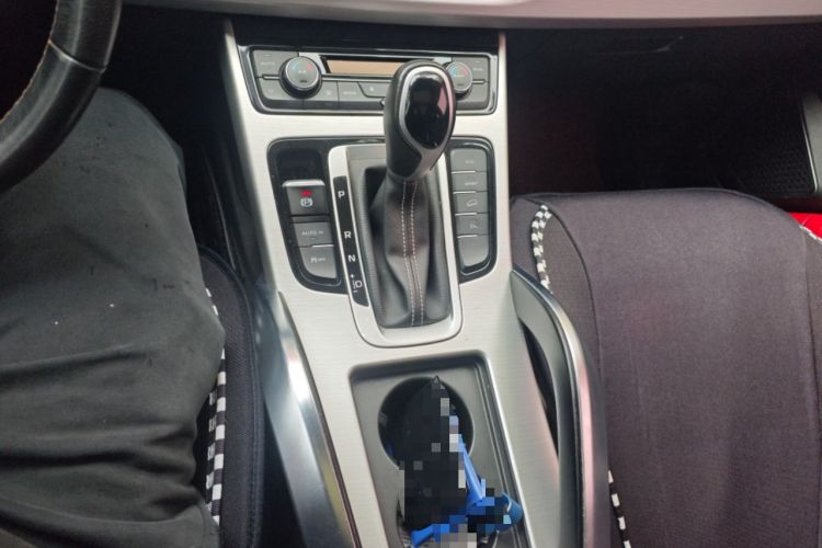 Used Geely Auto Emgrand X7 Sport 2016 1.8TD Automatic ZhiShang Model Gear Lever
