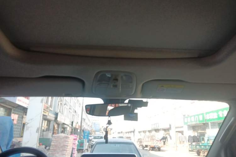 Used SAIC MAXUS G20 2023 Facelifted PLUS 2.0T Gasoline Automatic Luxury Edition