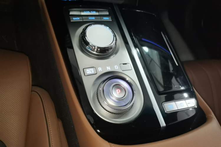 Used Genesis G80 2023 2.5T Four-Wheel Drive Luxury Edition
