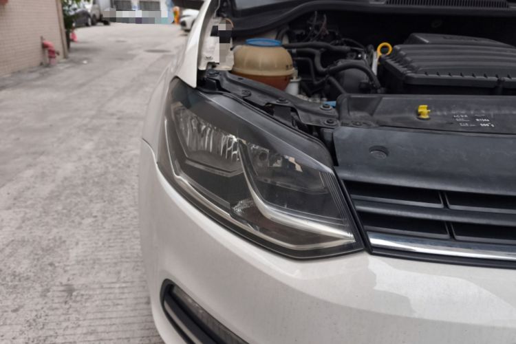 Used Volkswagen Polo 2014 1.6L Automatic Comfort Edition
