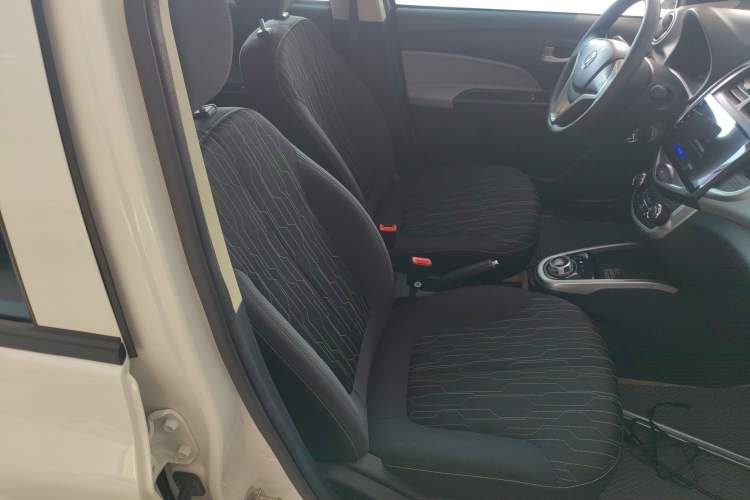 Used CHANGAN Benni E-Star 2021 National Edition Xin Yue Version Lithium Iron Phosphate (31.18 kWh) Right Front Seat