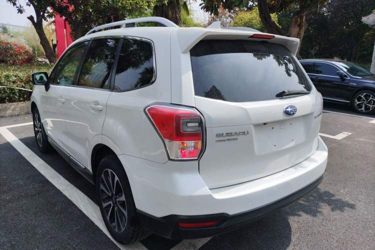 Used Subaru Forester 2016 2.0i Fashion Navigation Edition Exterior 2