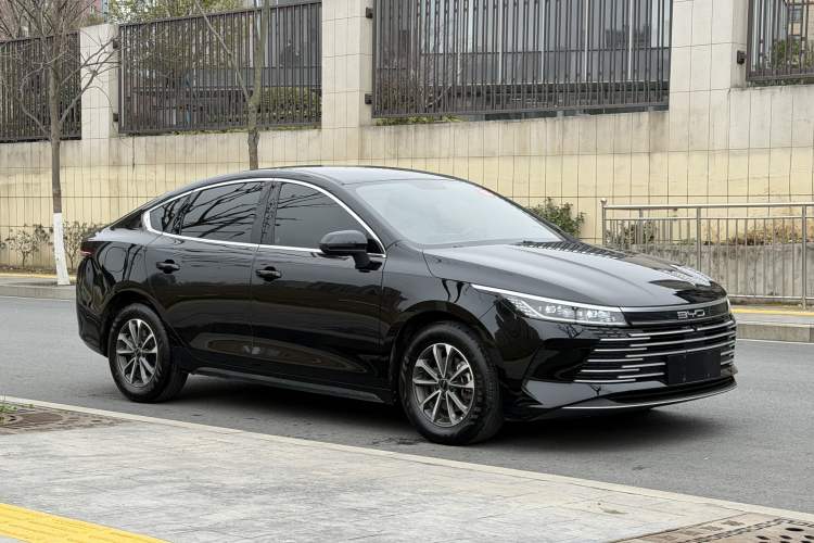 Used BYD Destroyer 05 2024 HONOR Edition DM-i 55KM Luxury Model
