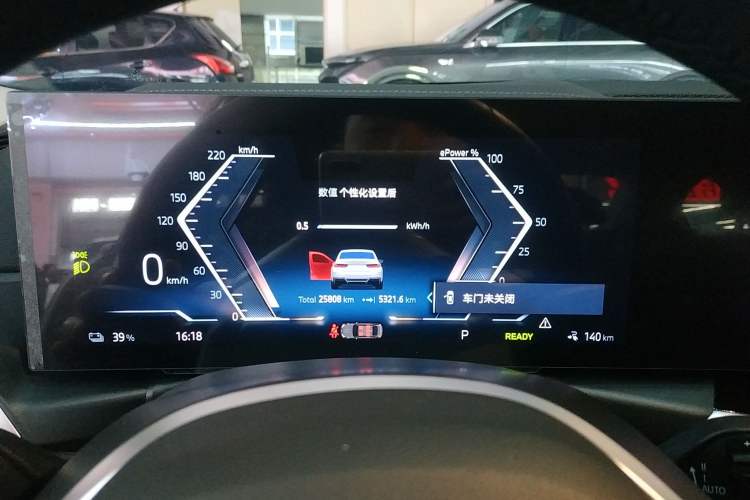 Used BMW i3 2024 eDrive 35 L
